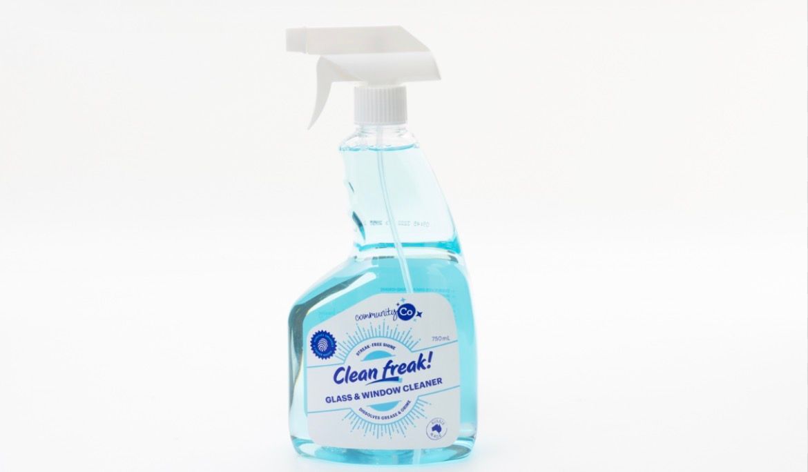 Clean freak GLASS &amp; WINDOW CLEANER 750ml