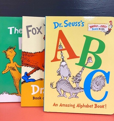 NEW - Dr. Suess's ABC: An Amazing Alphabet Book!