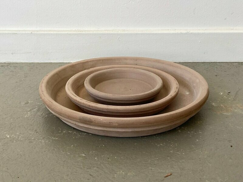 Terra Cotta Clay Saucer (Mocha) - 6 inch