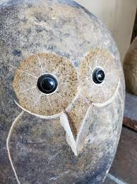 8" Boulder Owl