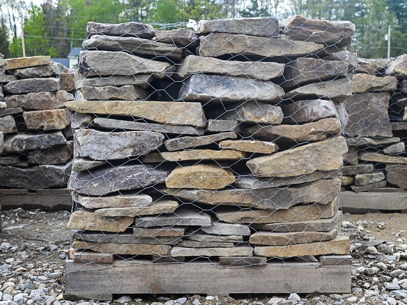 Natural Fieldstone Wallstone  Pallet