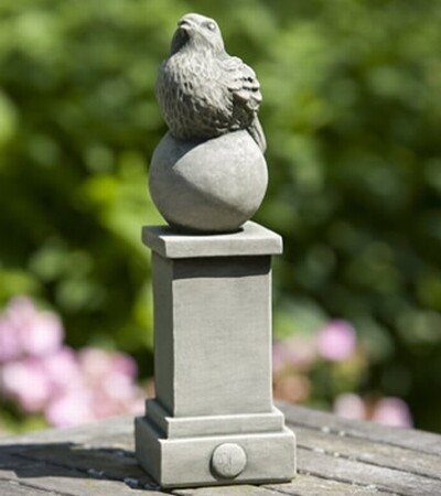 Williamsburg Fence Post Bird