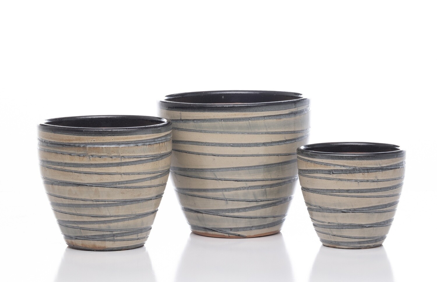Grooved Egg Short Planter - B&amp;W - Medium