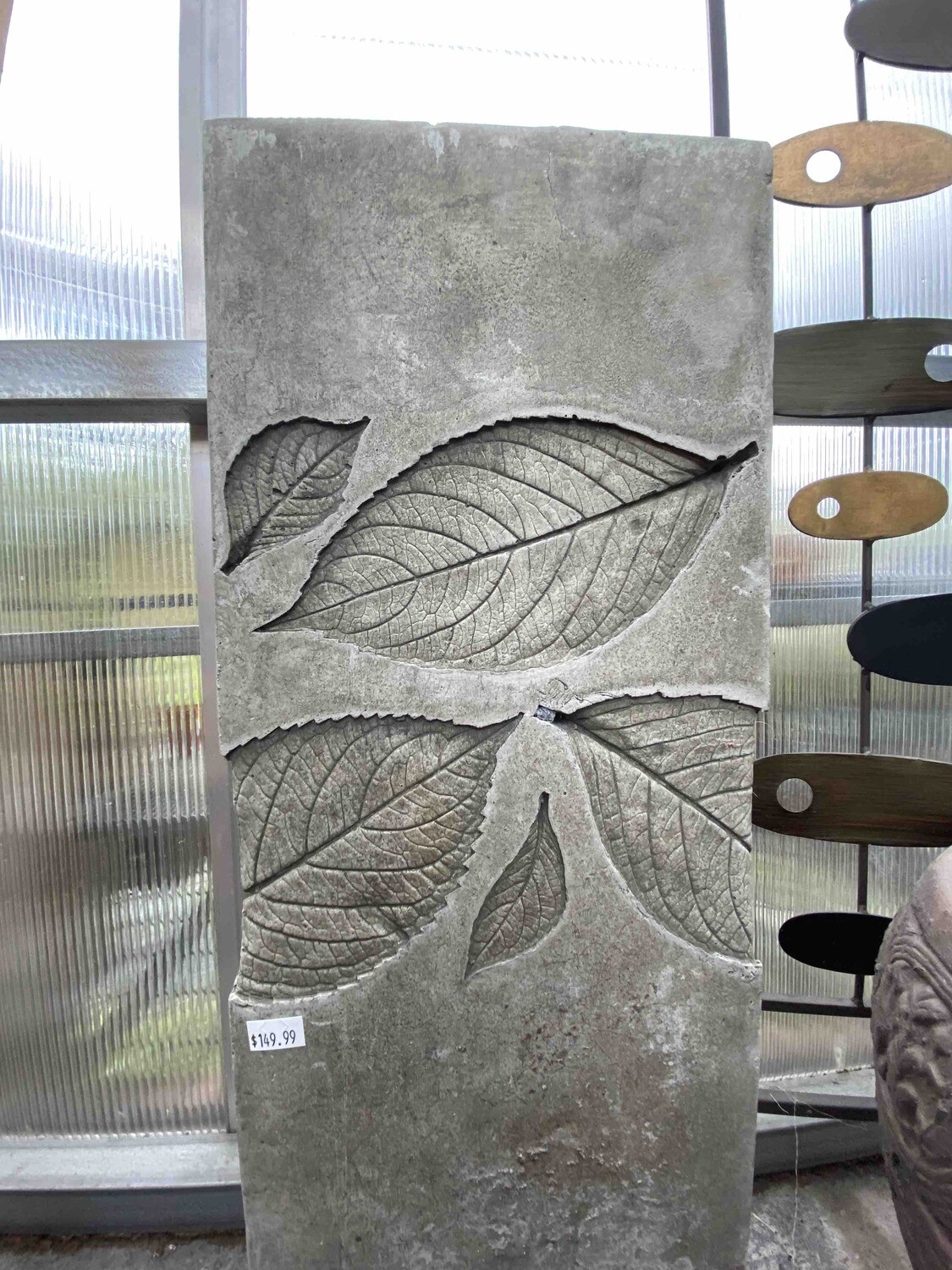 Hydrangea Leaf Pedestal