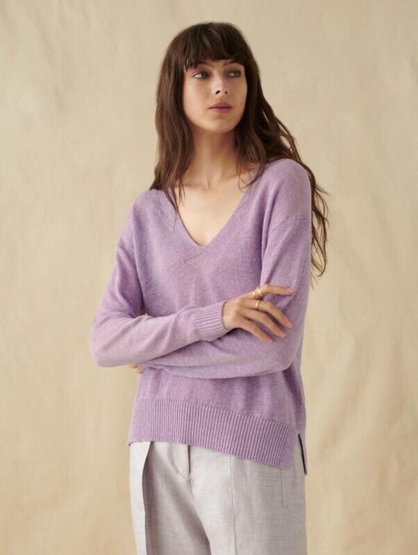 White + Warren Linen V Neck Sweater Lavender