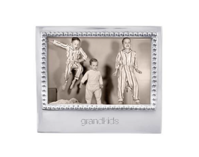 Mariposa Grandkids Frame