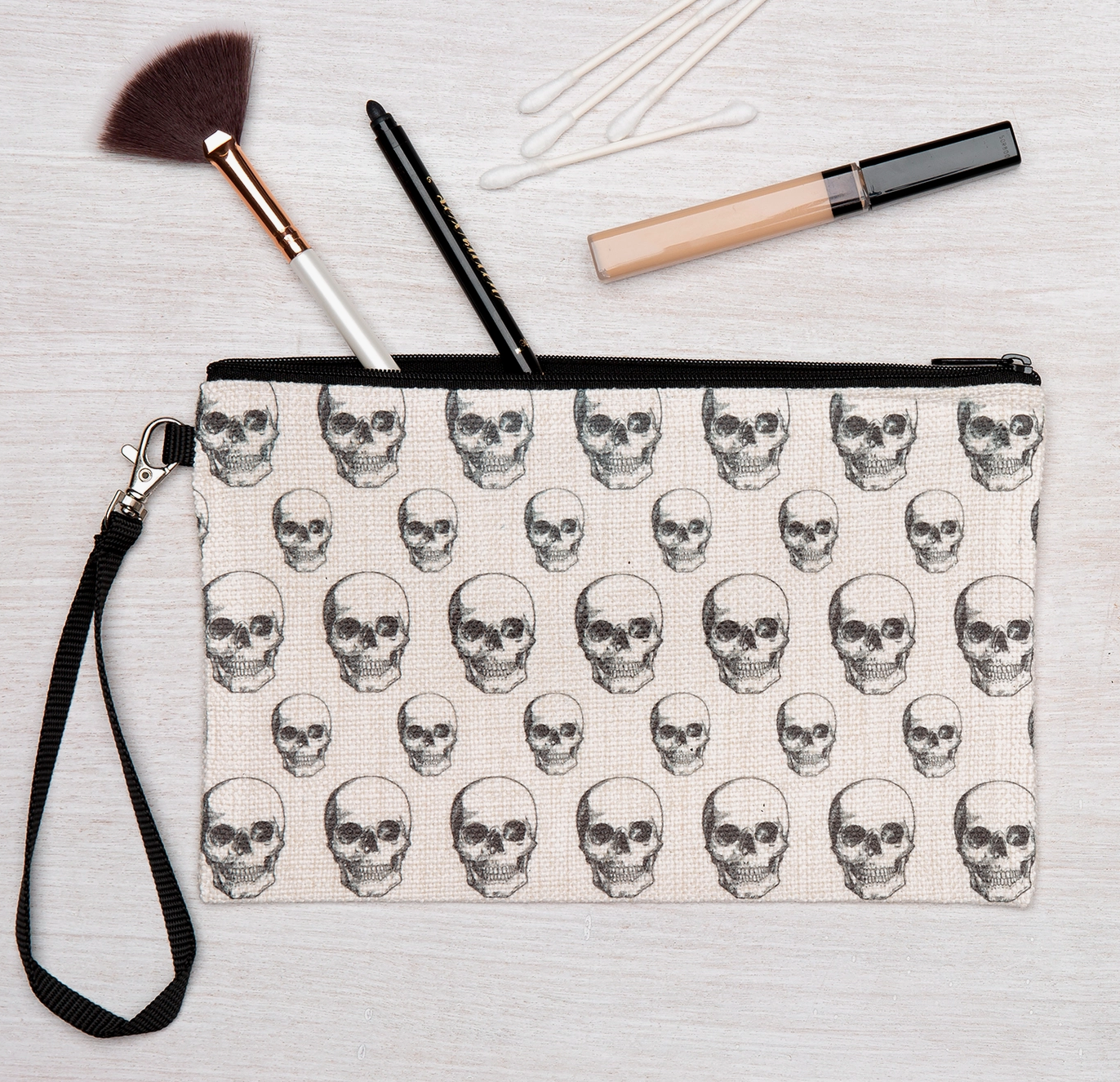 Skull Zipper Pouch