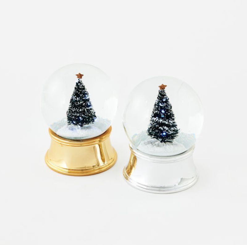 Lighted Tree Waterglobe