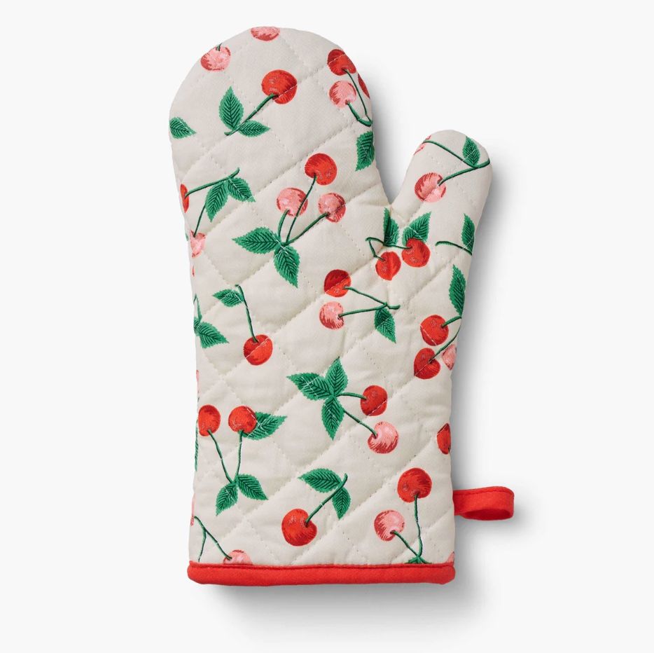 Rifle Cherries Oven Mitt