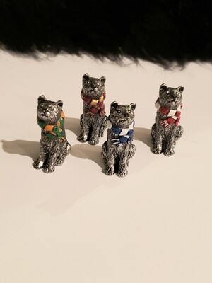 Pewter Cat with Scarf Figurines - Diane Sams
