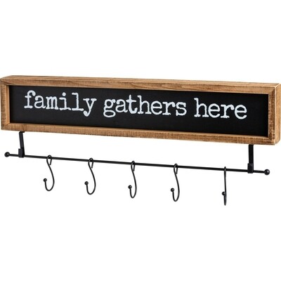 Hook Board - Family Gathers Here