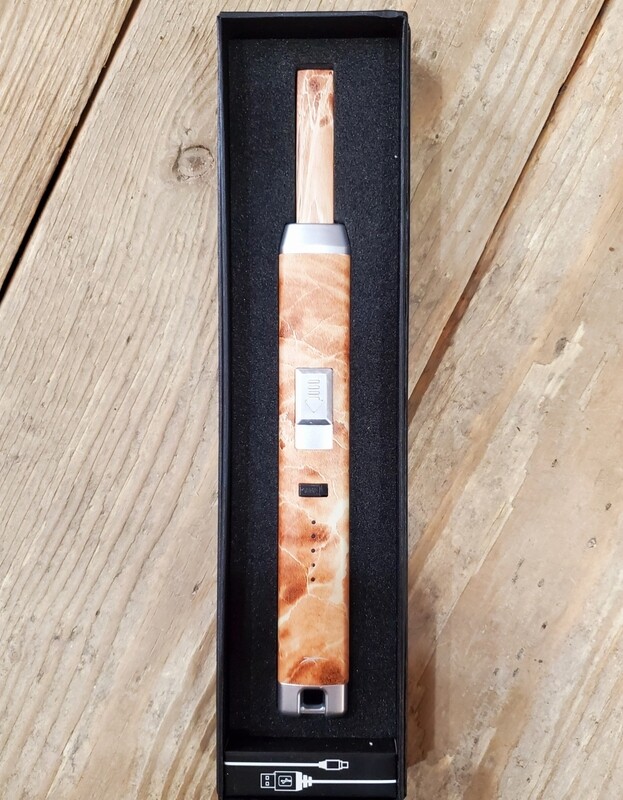 Sizzle Pitmaster Lighter | Brown Wood