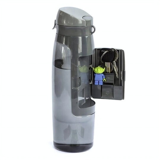 Mad Man | The Wallet Bottle