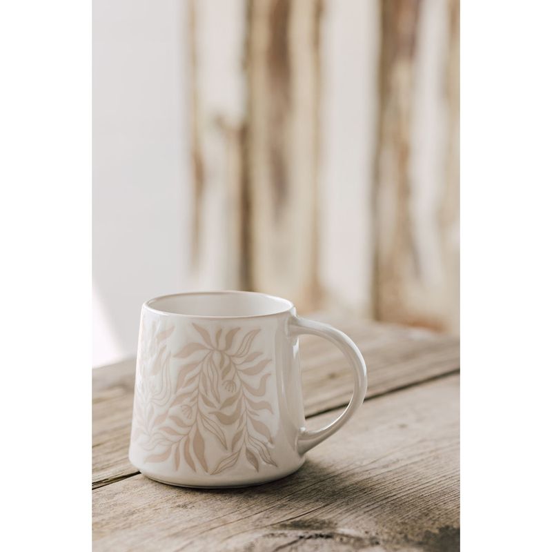 Danica Heirloom Berryvine Mug | Driftwood