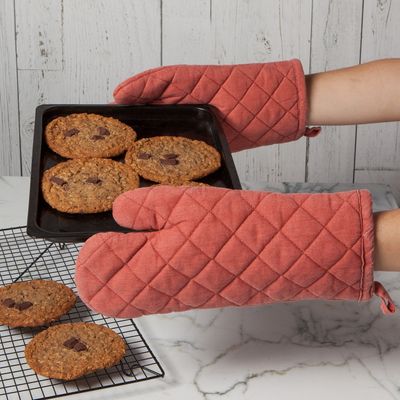 Danica Heirloom Stonewash Oven Mitt (Set of 2) - Clay