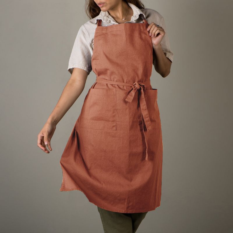 Danica Heirloom Stonewash Apron - Cinnamon Stick