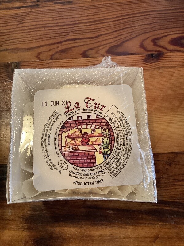 LA TUR Caseifico dell &#39;Alta Langa (8oz)