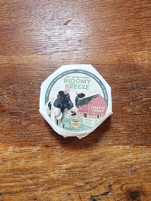 Firefly Farms Bloomy Breeze Cheese
