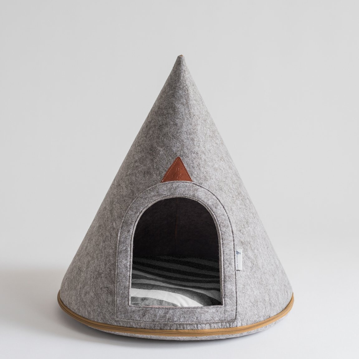 Pet Cave Teepee - Grey