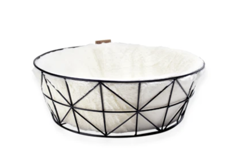 Metal Wire Basket &amp; Foam Cushion