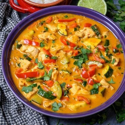 Benny&#39;s Thai Chicken Curry FROZEN (For 2 - 600g)