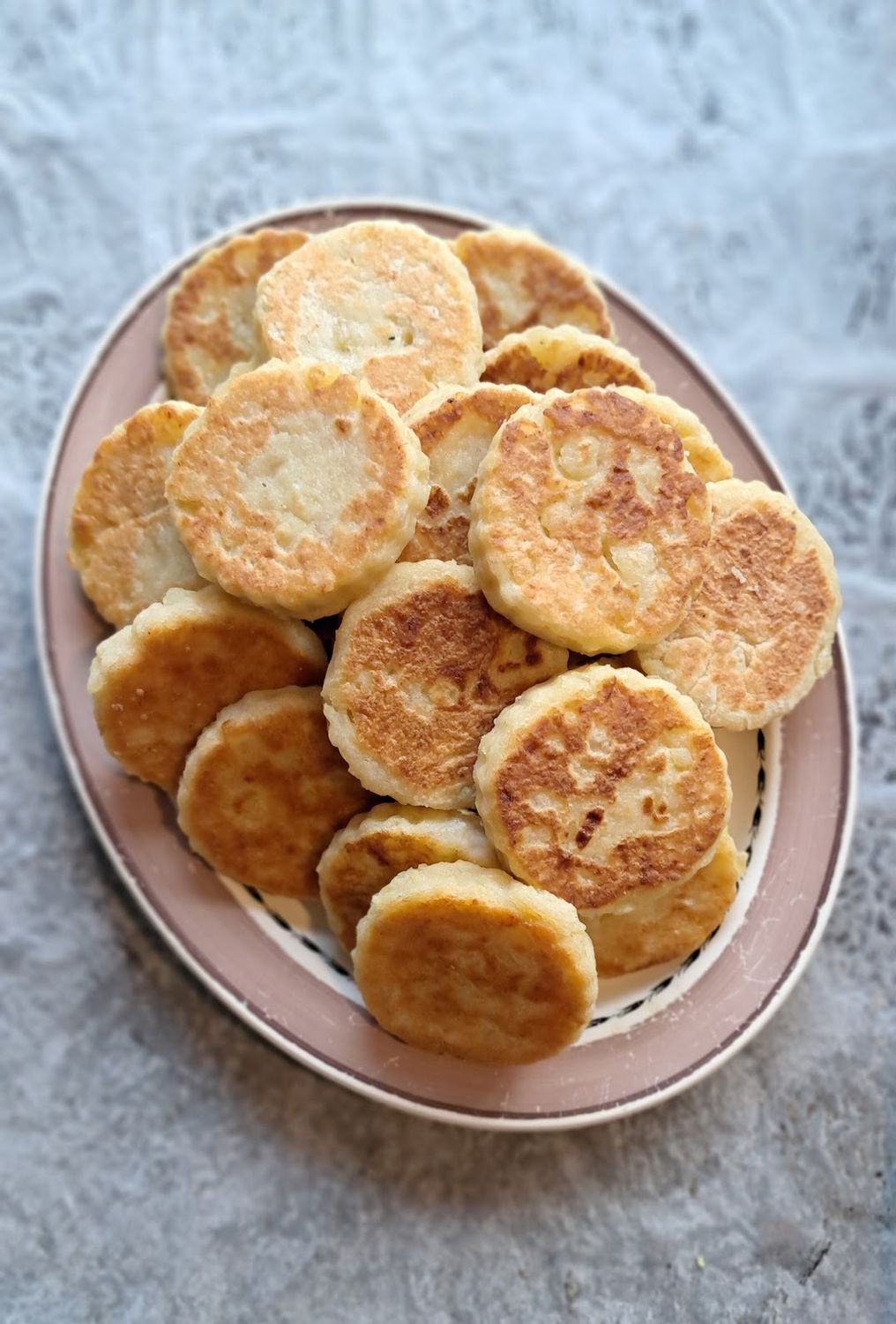 6 Potato Cakes