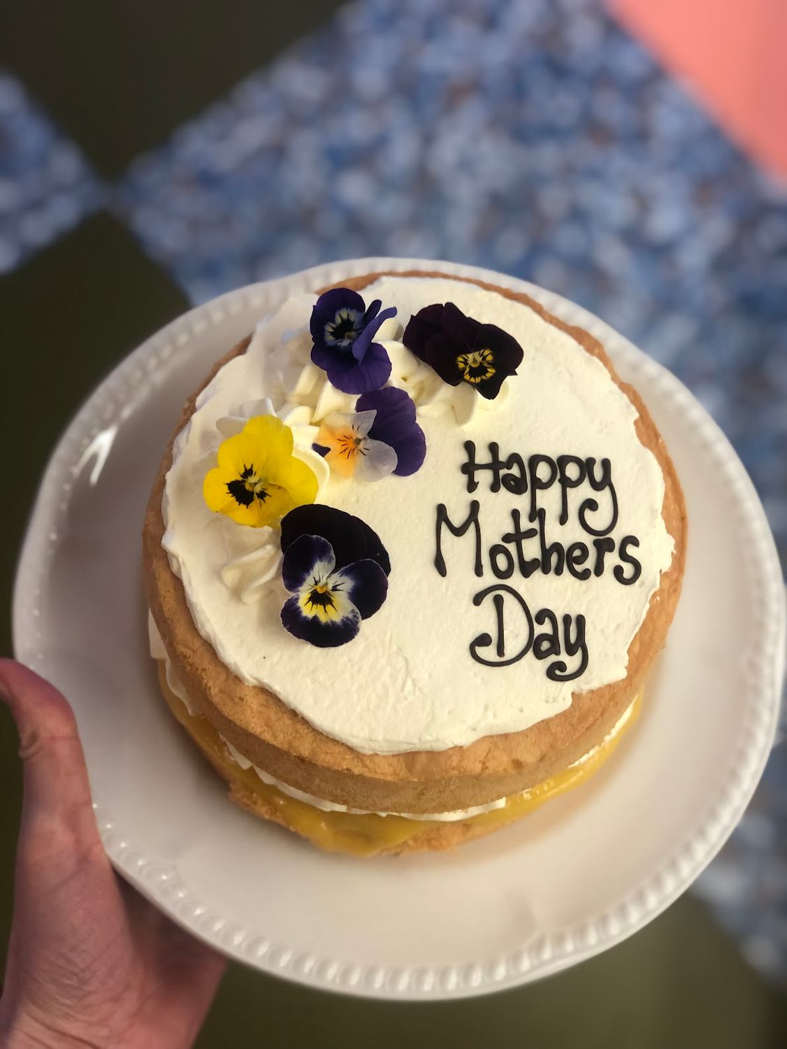 Mother's Day Fresh Cream Sponge (Collect after 12pm, Saturday 14th March)