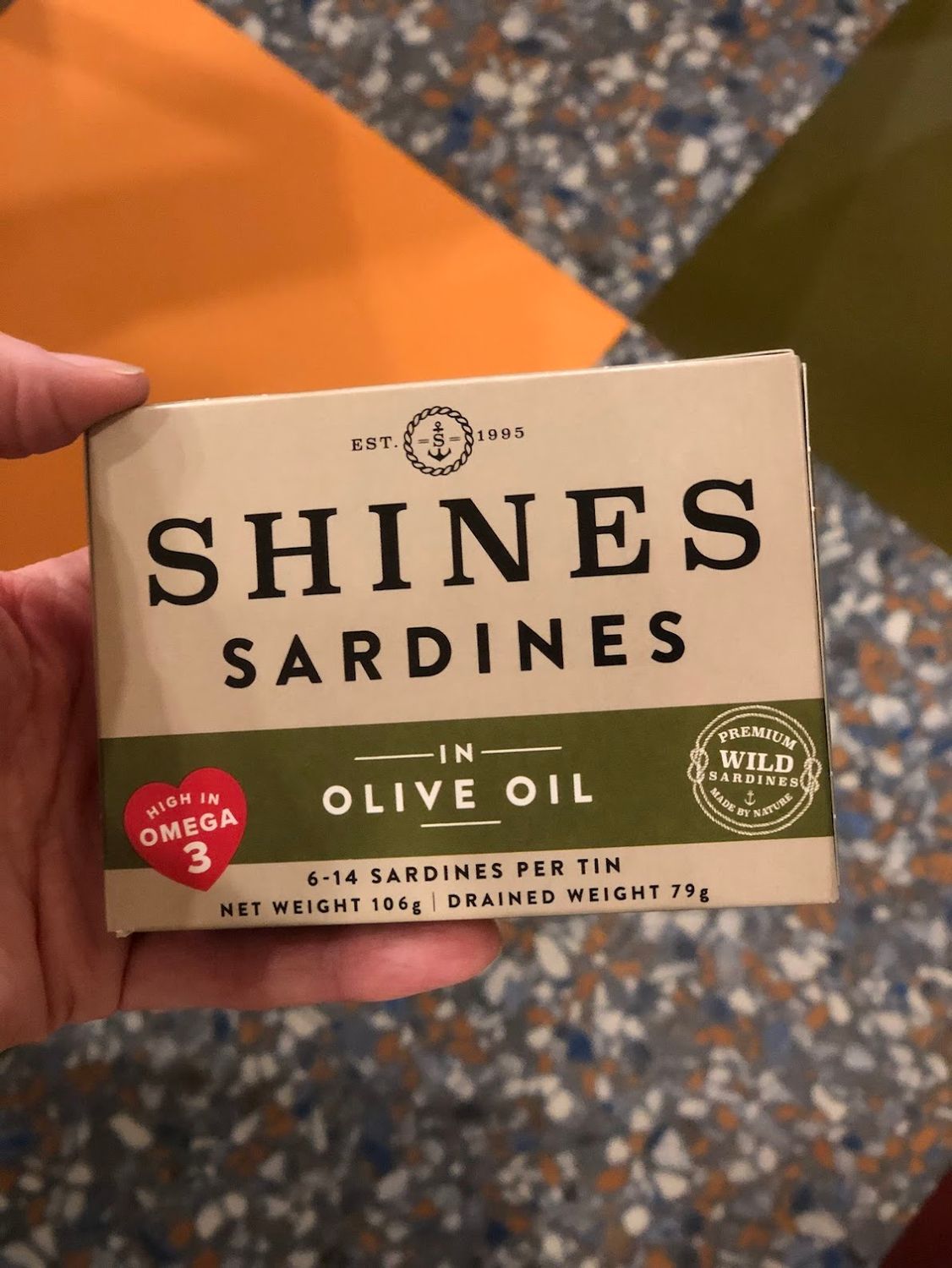 Shines Sardines