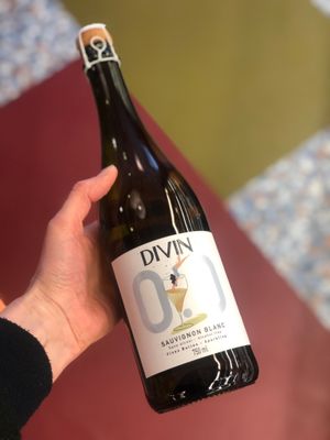 DIVIN - 00 Sparkling Sauv Blanc (Non Alcoholic)