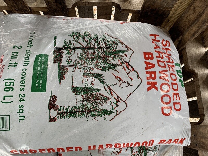 Shredded Hardwood Mulch  3CF 