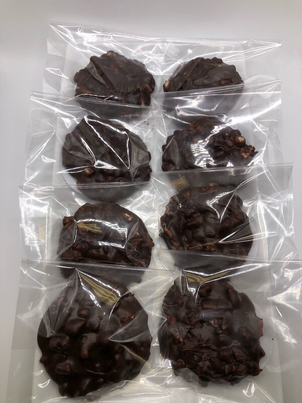 Chocolate Charleston Pralines (8)