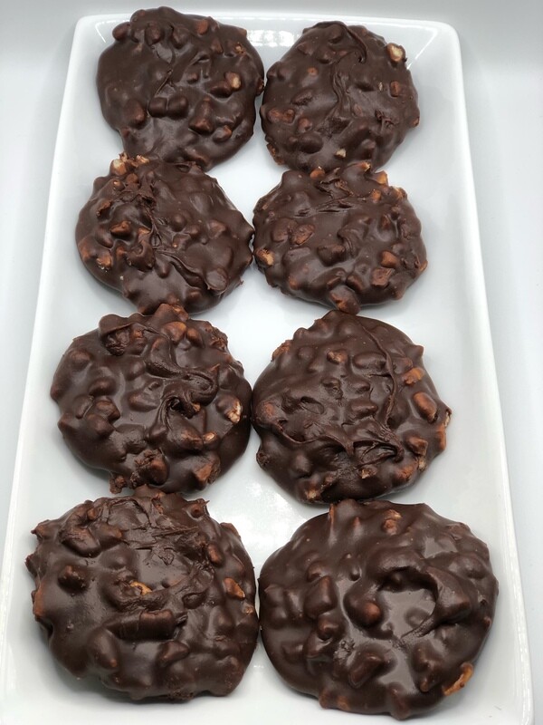 Chocolate Charleston Pralines (8)