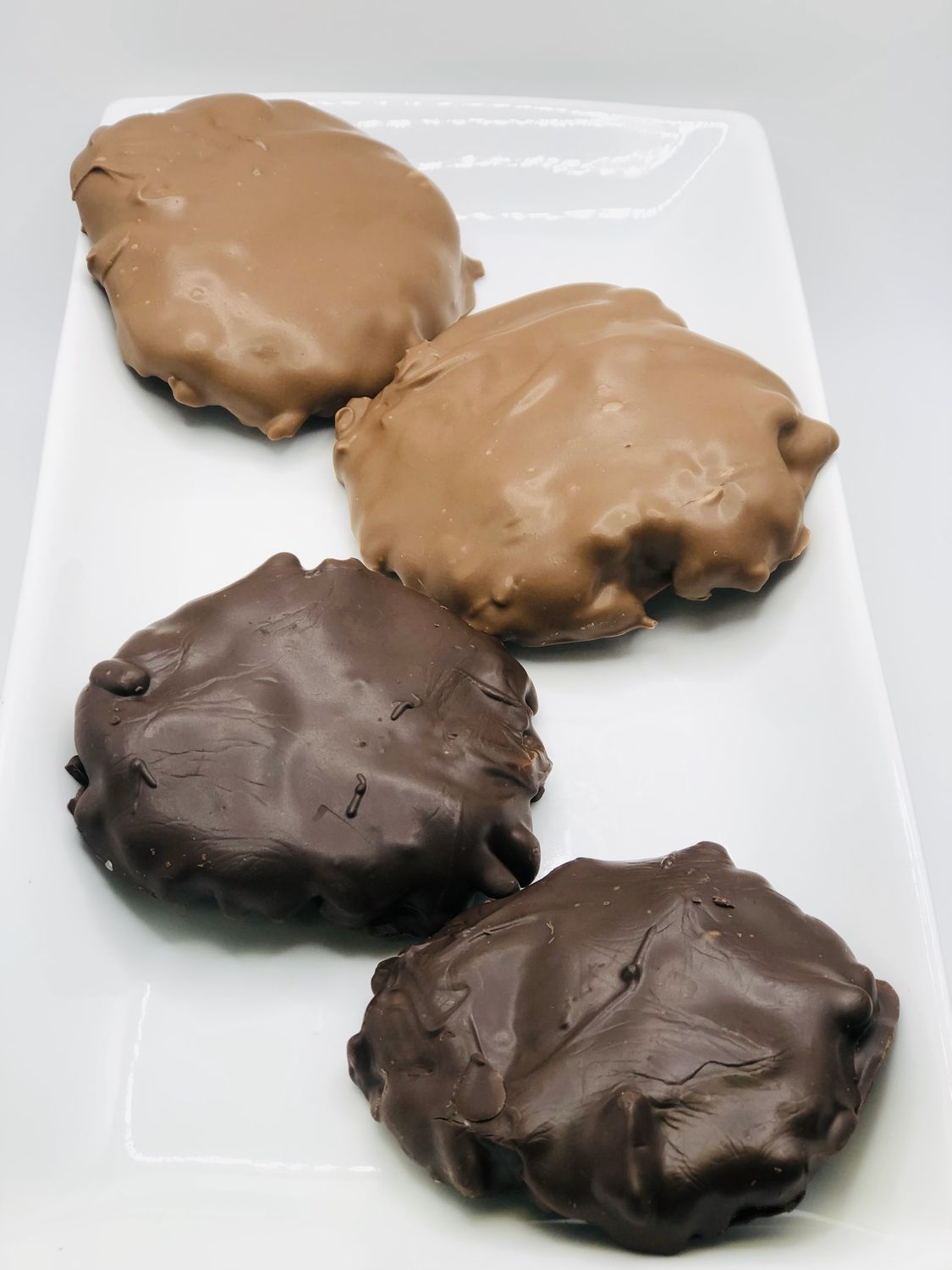 Jumbo Chocolate Caramel Pecan Turtle (4) Jumbo Chocolate Caramel Pecan Turtle (4)