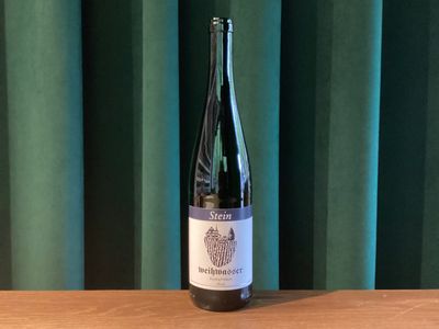 Stein, Weihwasser Riesling Feinherb