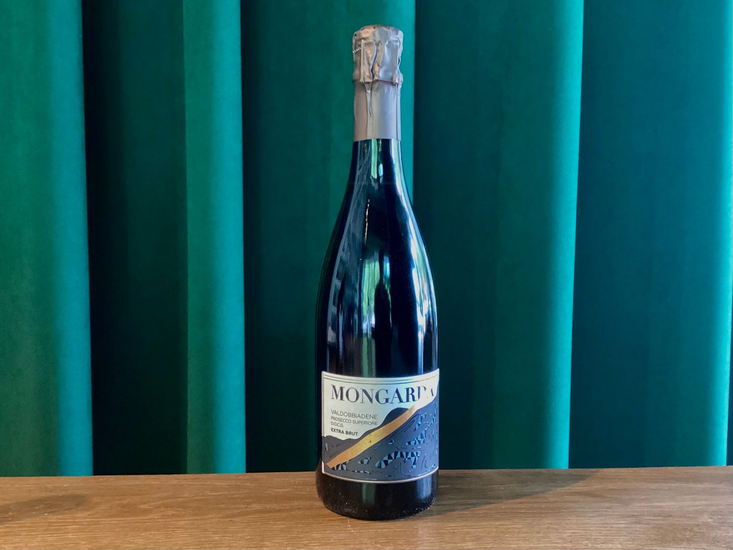 Mongarda, Prosecco Valdobbiadene Superiore Extra Brut