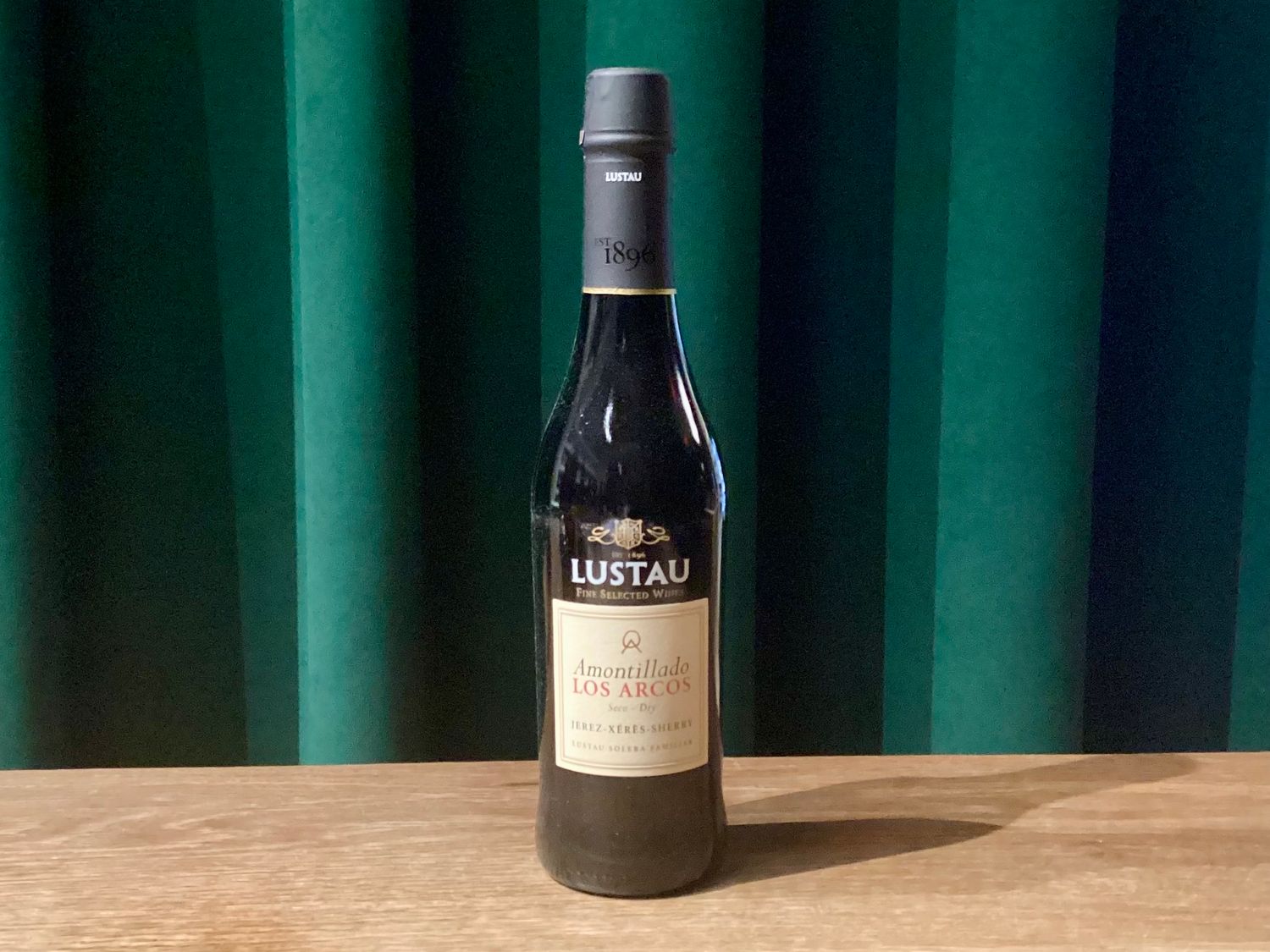Lustau, Amontillado Los Arcos 375ml