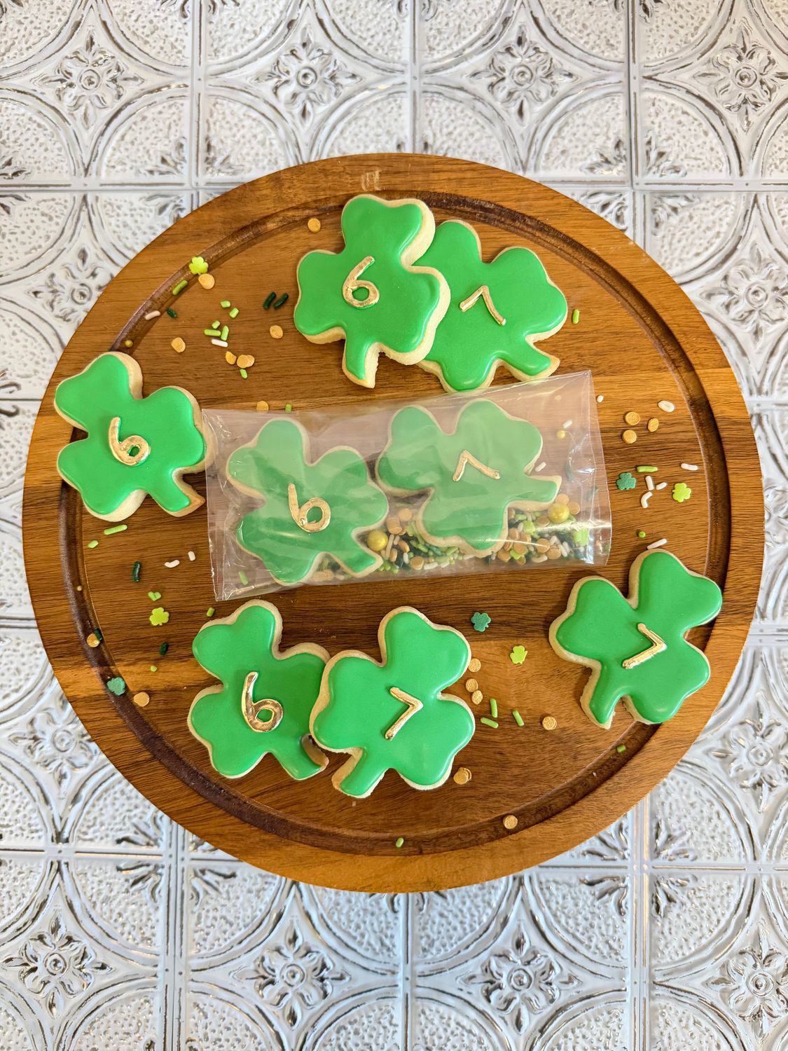 Shamrock  "6,7" Cookie Pack