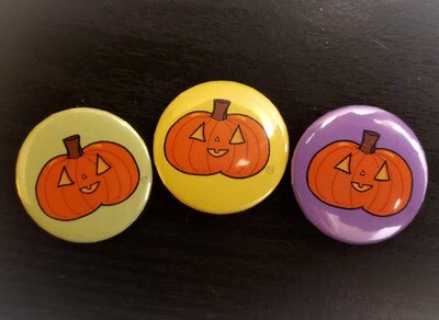 Pumpkin Bum Button
