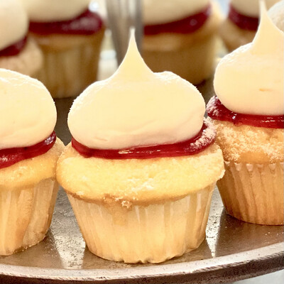 Baby Raspberry Cheesecake