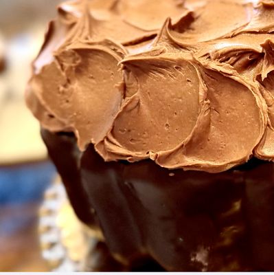 CAKE &amp; PIE SLICES