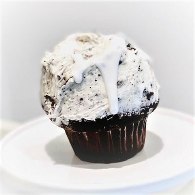 Jumbo Oreo Brownie