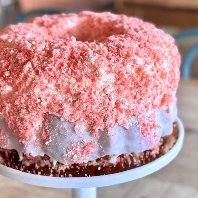 Big Slice Strawberry Crunch Shortcake