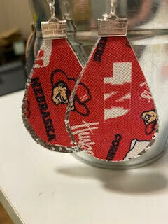 Husker glitter