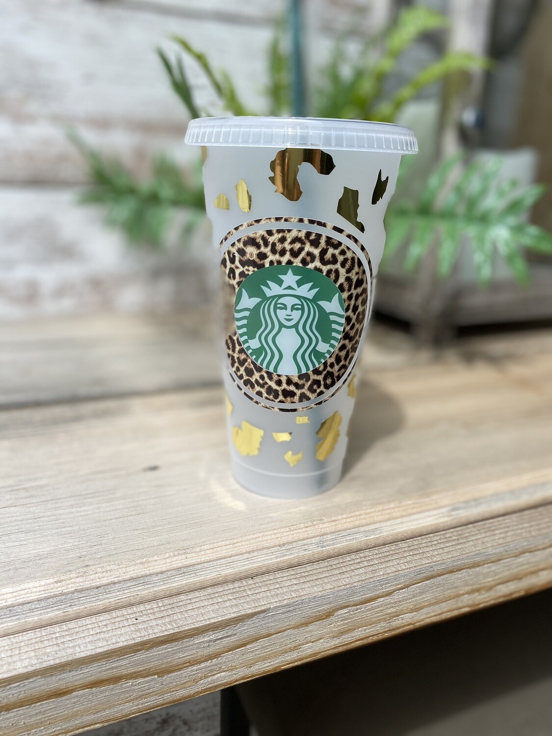 Lots O’ Leopard