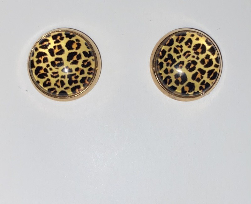 Leopard Cabochan Stud