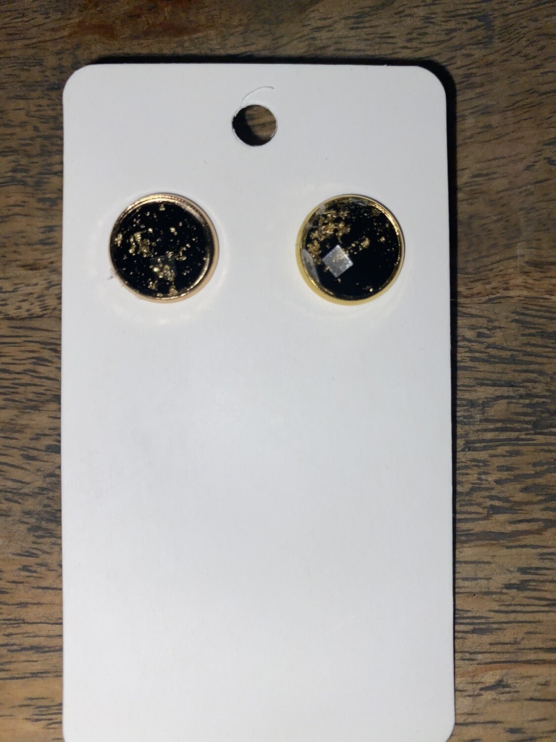 Black/gold Faceted Stud