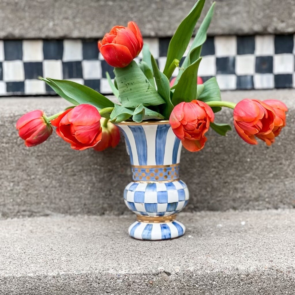 Royal Check Everyday Vase w/ Fresh Flowers