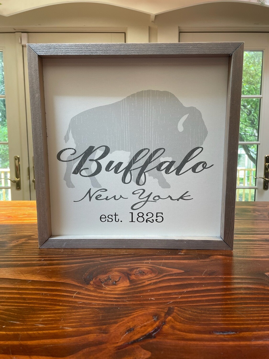 Buffalo Farmhouse Frame 15x15