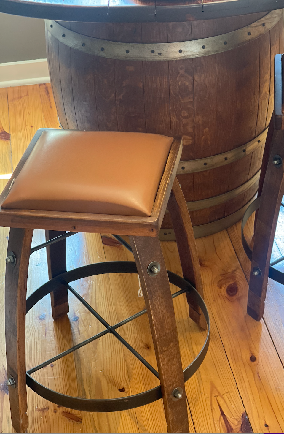 Stave Stool w/ Leather