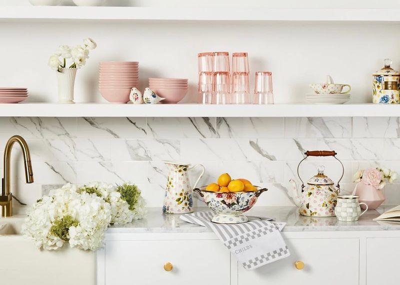 Kitchen &amp; Table